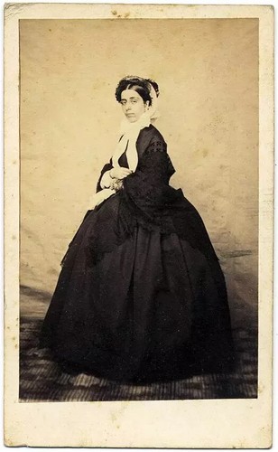 Cdv naples noblewoman - naples,